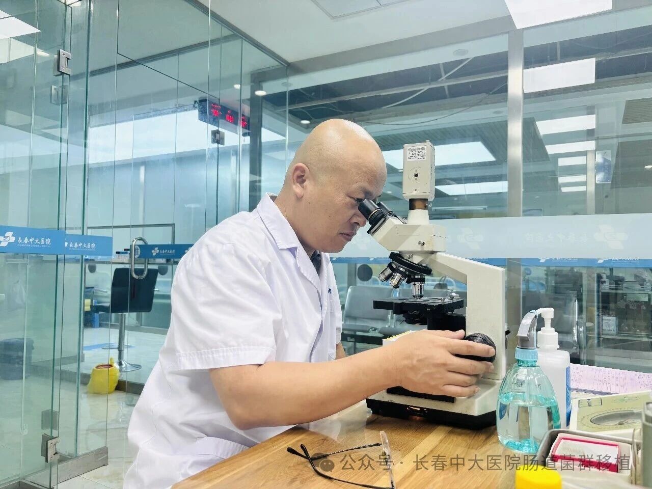 扬州市|高朋磊医师：左手男科临床，右手肠道菌群移植深入研究